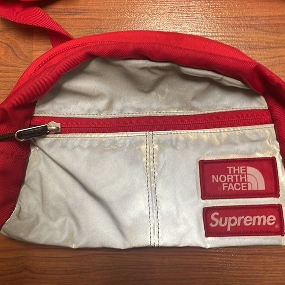 Supreme XNorthface red/grey fanny/belt bag - Picture 2 of 11